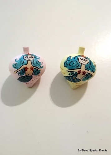 Χειροποίητες Ξύλινες Σβούρες για Μπομπονιέρες Βάπτισης