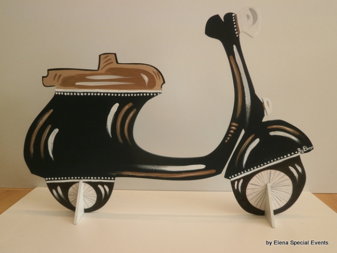 Hand-painted Decorative Wooden Items